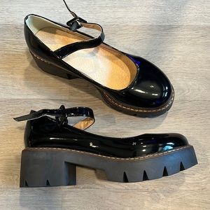 Mary Jane Platform NIB